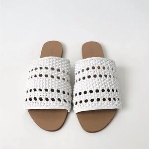 White RAYE Sandal in great condition!